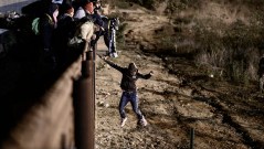 Border officers in San Diego to begin forcing asylum applicants to wait in Mexico