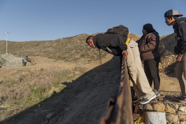 House report warns of suspected ‘terrorists’ in immigrant caravans