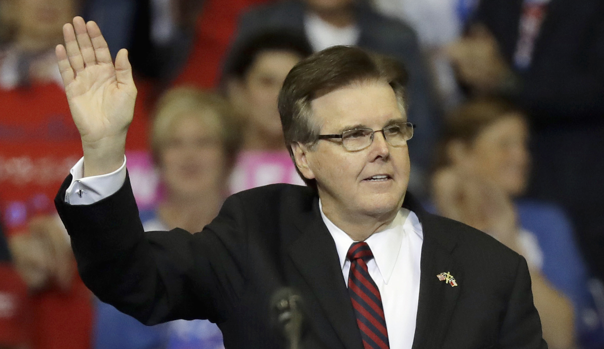 Dan Patrick: Democrats trying to ‘steal’ election with mail-in voting ‘scam’