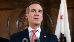 Los Angeles Mayor Eric Garcetti and high-profile celebrities seen maskless at Super Bowl