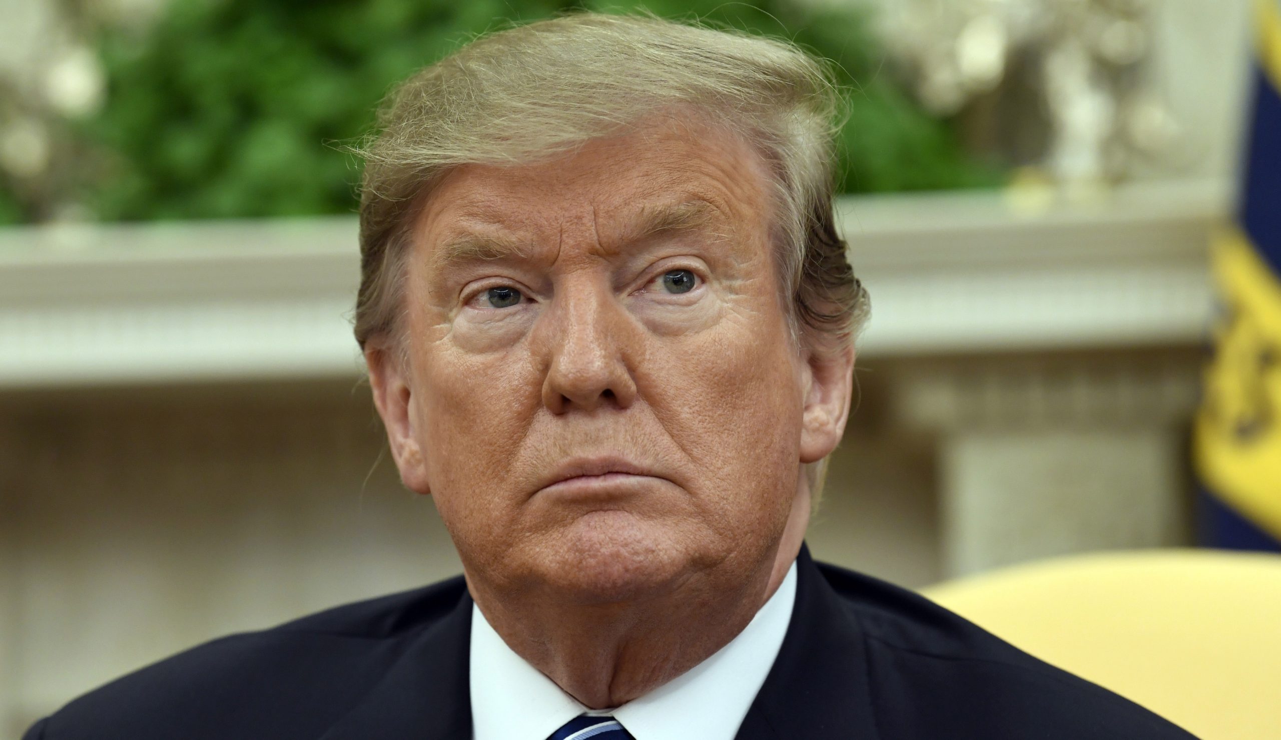 Trump calls for 5G ramp-up amid China trade talks