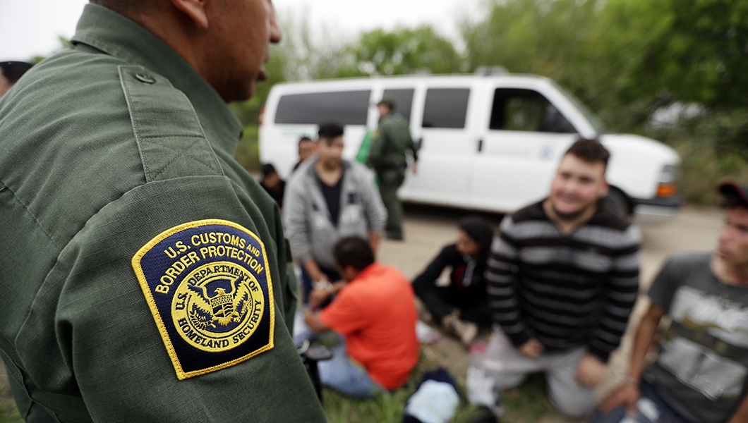 Border crisis worsens: 100,000 border crossers arrested in April, highest since 2007