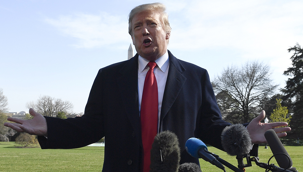 Trump dodges on allowing Barr to release Mueller report without White House review