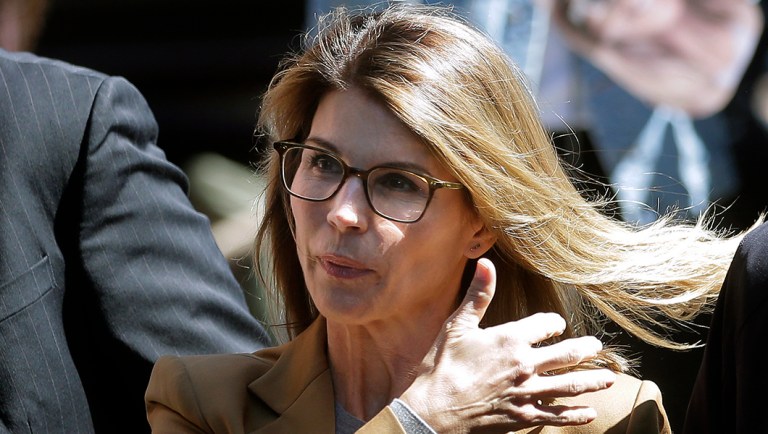 Actress Lori Loughlin arrives at federal court in Boston.