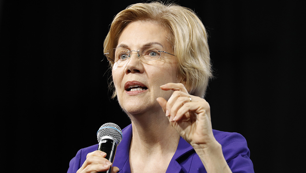 Elizabeth Warren fires top campaign aide for ‘inappropriate behavior’