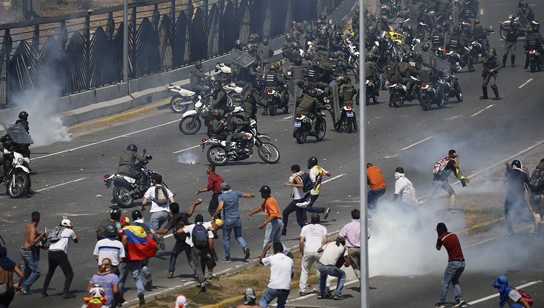 CNN, BBC pulled off the air by Maduro’s regime