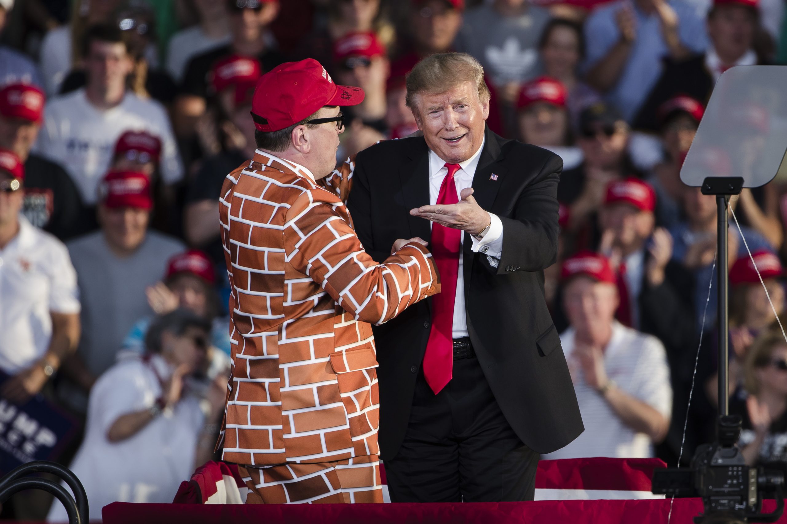 Trump pumps up Pennsylvania crowd in bid to defy polling yet again