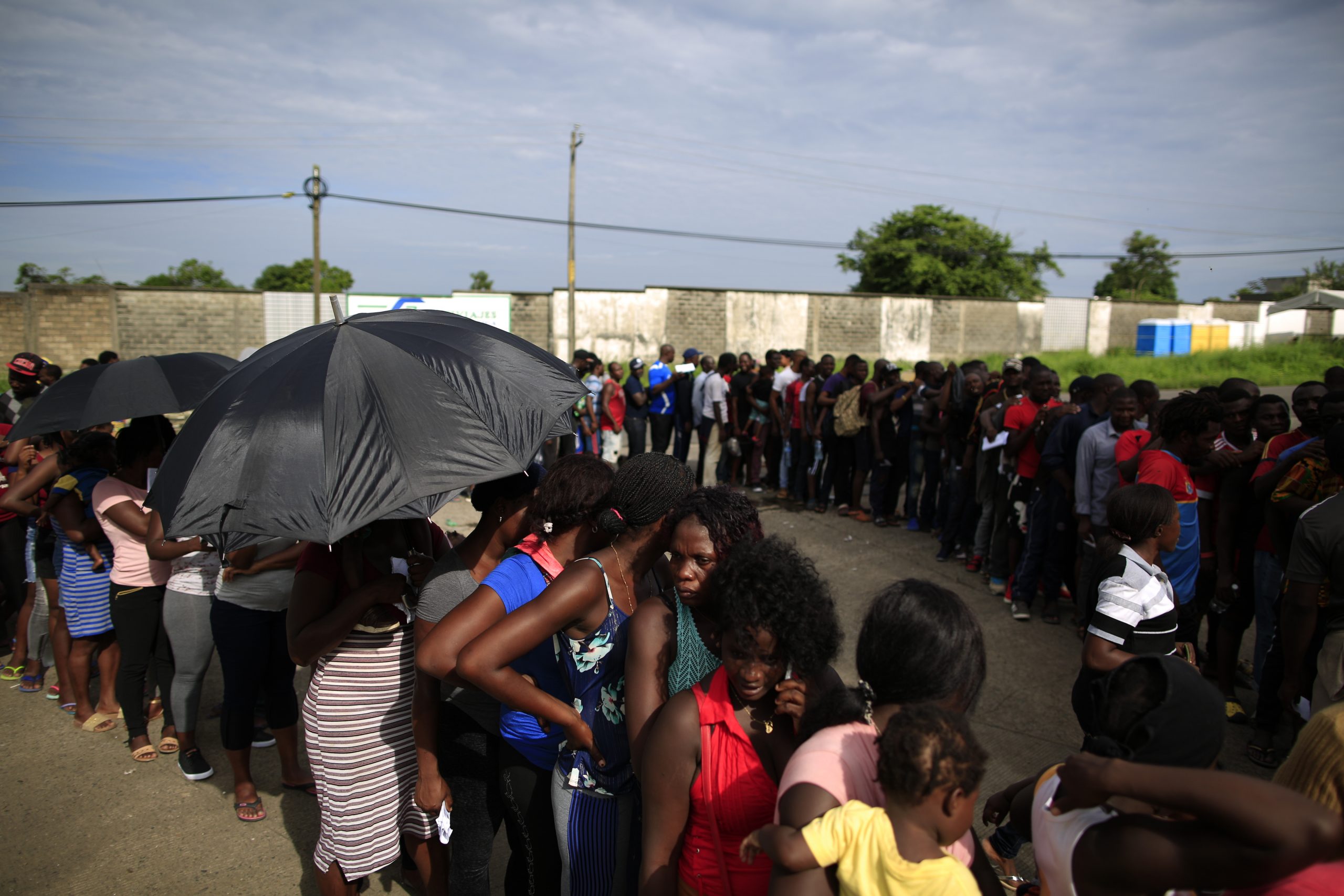 African migrants pass through San Antonio and swiftly fan out across the country