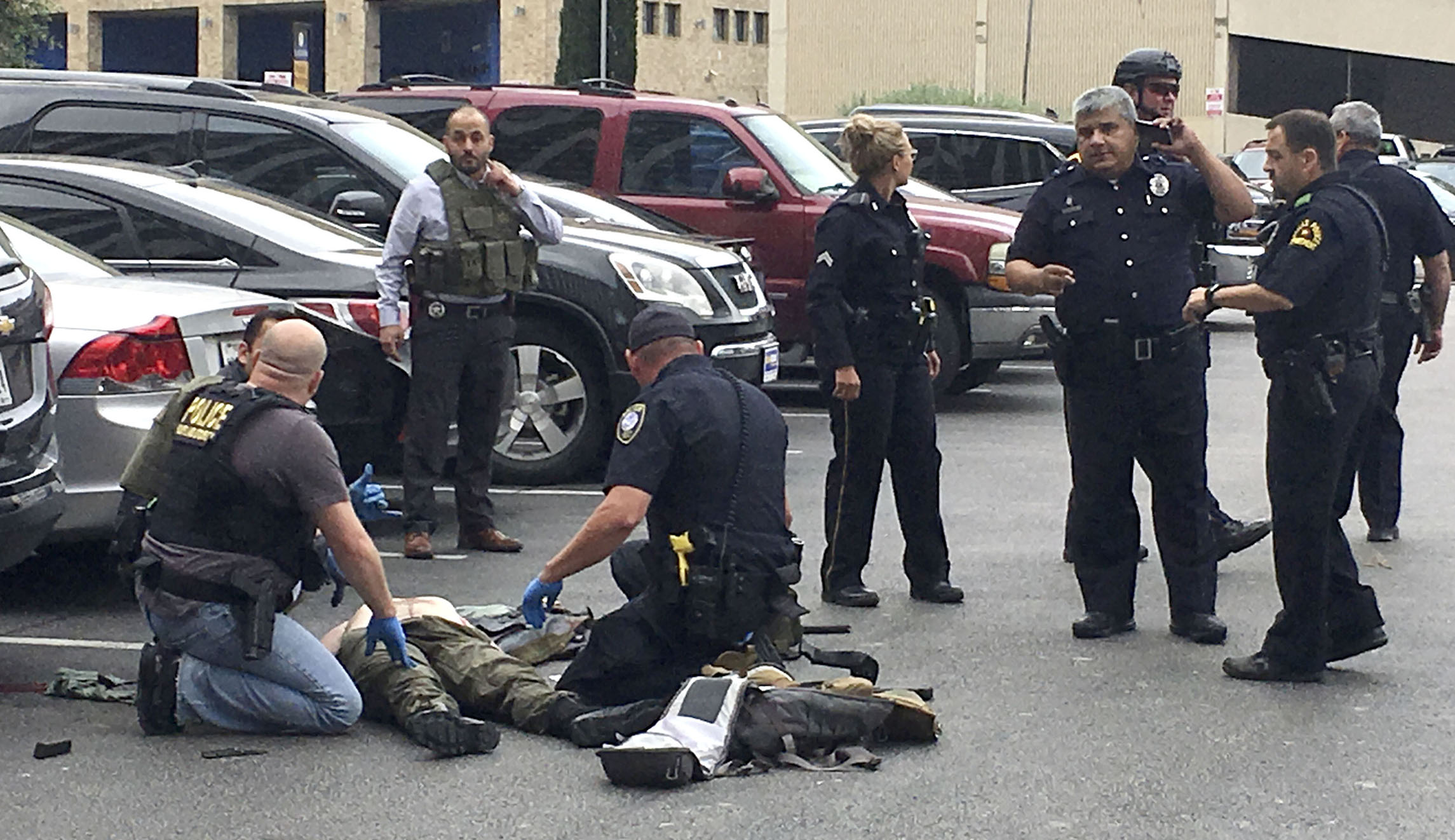 No, the Dallas shooting wasn’t an example of rampant white supremacy or ‘right-wing extremism’