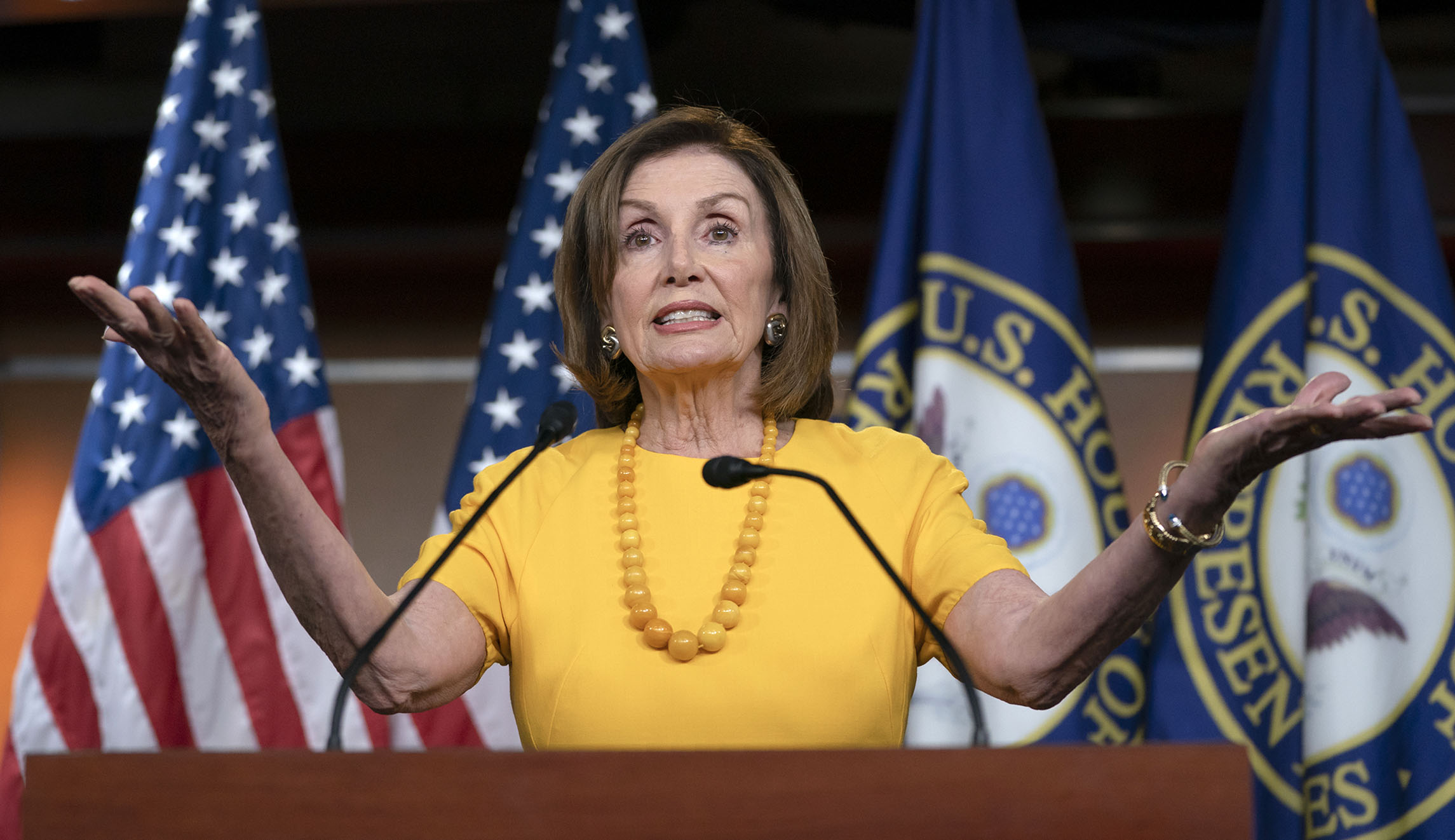 Pelosi urges House Democrats to avoid Twitter fights within the family