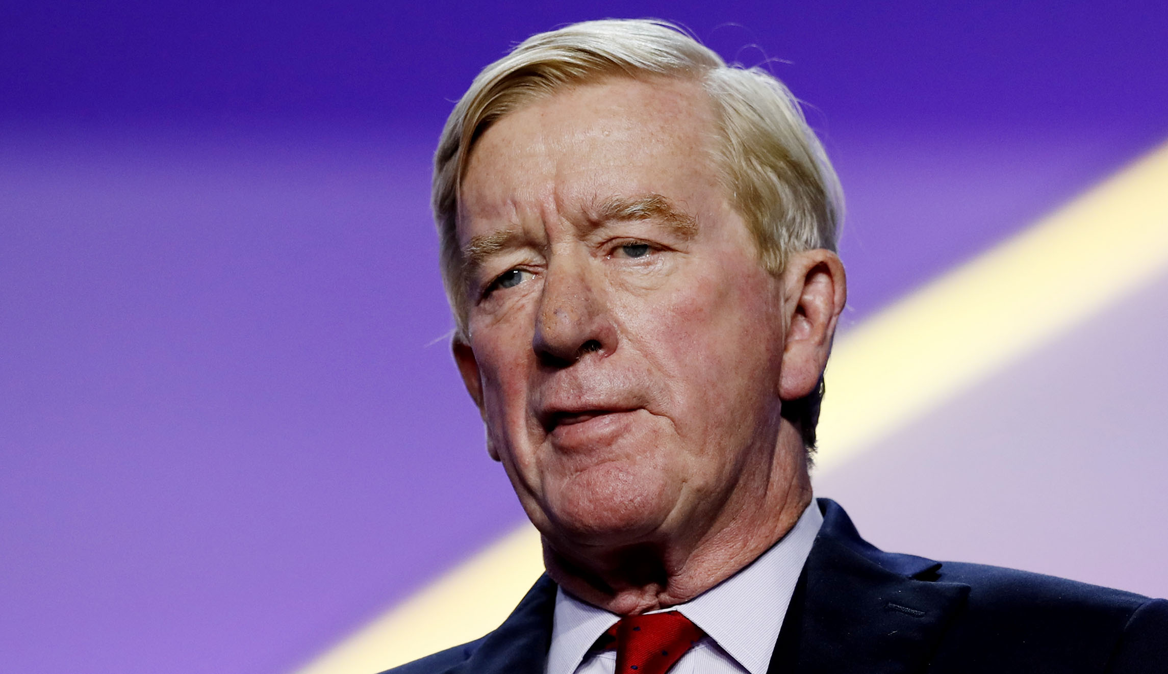 GOP governor endorses Bill Weld over Trump