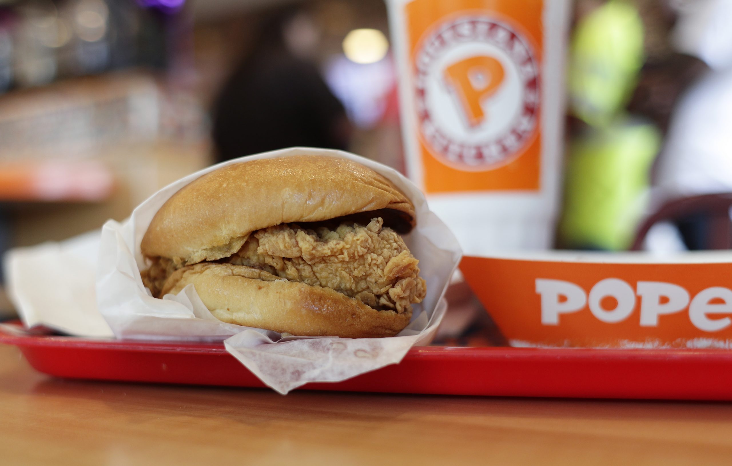 UPDATED: Diner stabbed to death in Popeyes chicken sandwich dispute