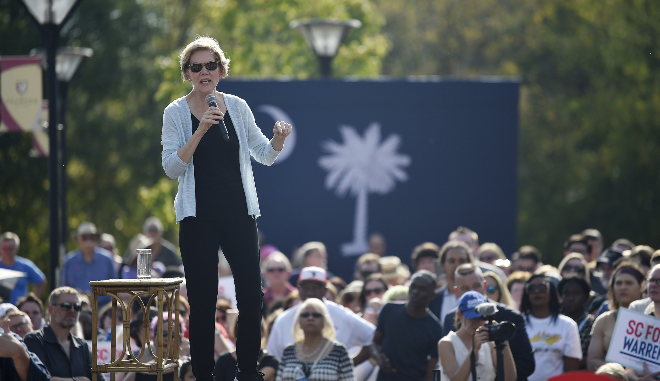 Elizabeth Warren struggles to turn out black Democrats in South Carolina