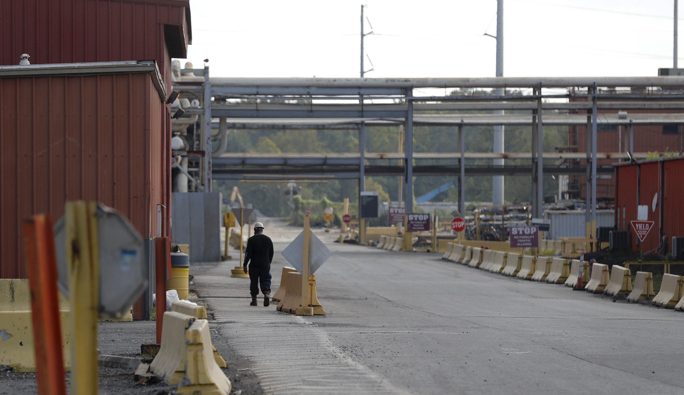 Louisiana auditor hits work requirement oversight