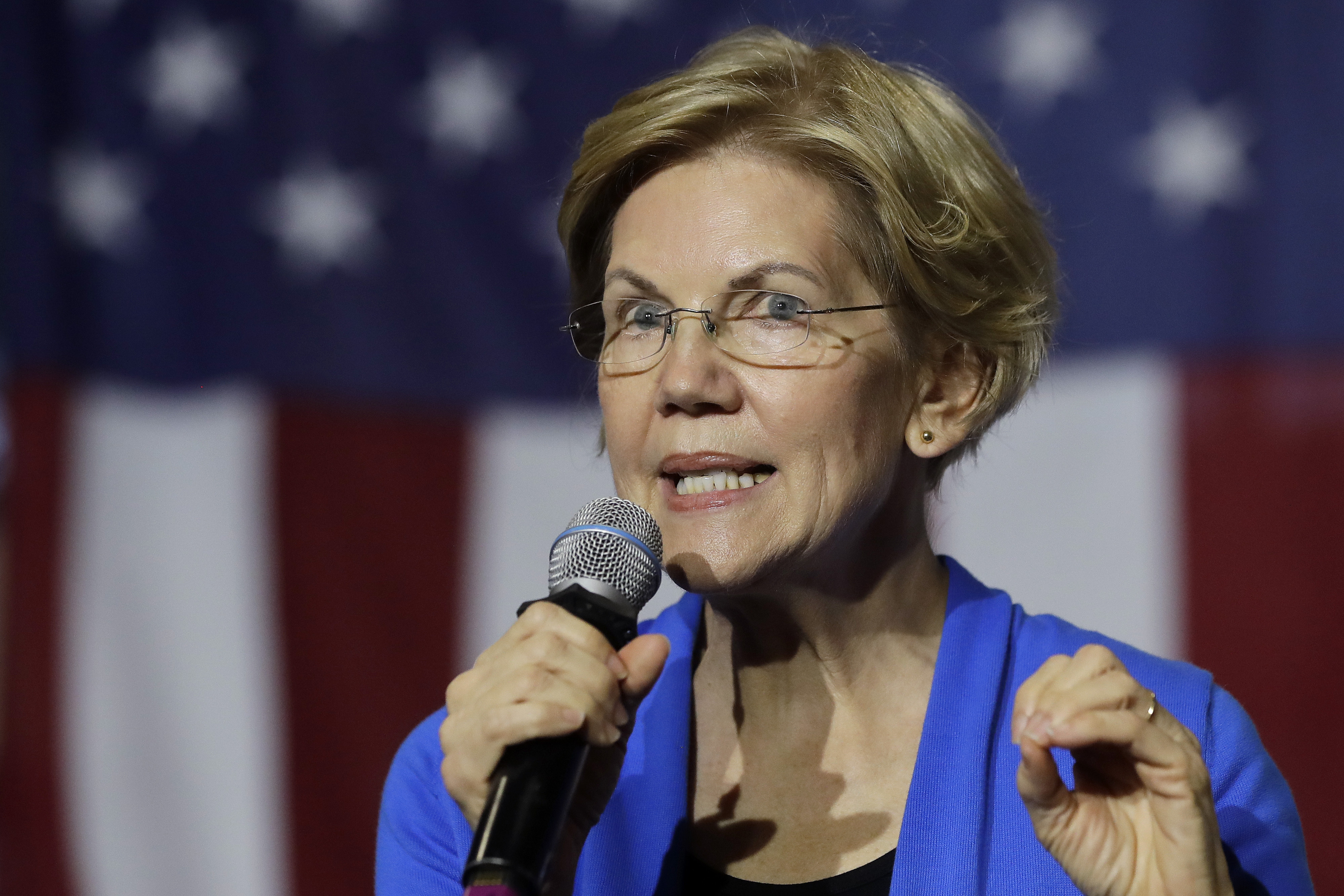 Why Elizabeth Warren's new two-step healthcare proposal is going to blow up in her face