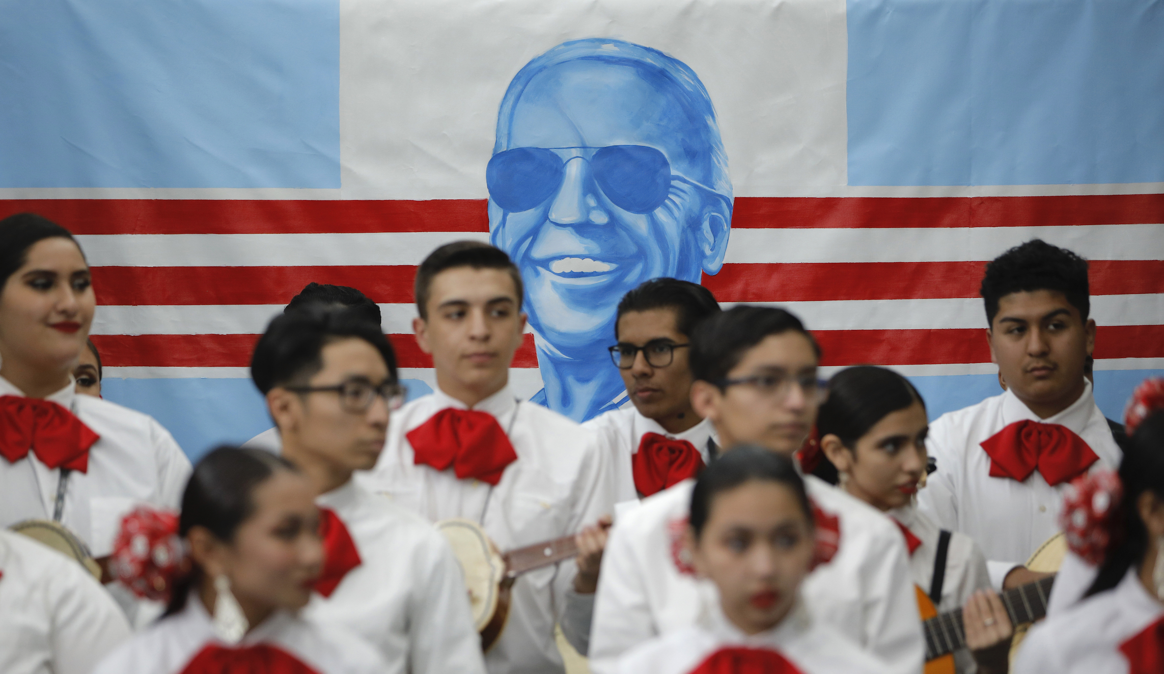 Biden wins Arizona easily, sinking Sanders in the West