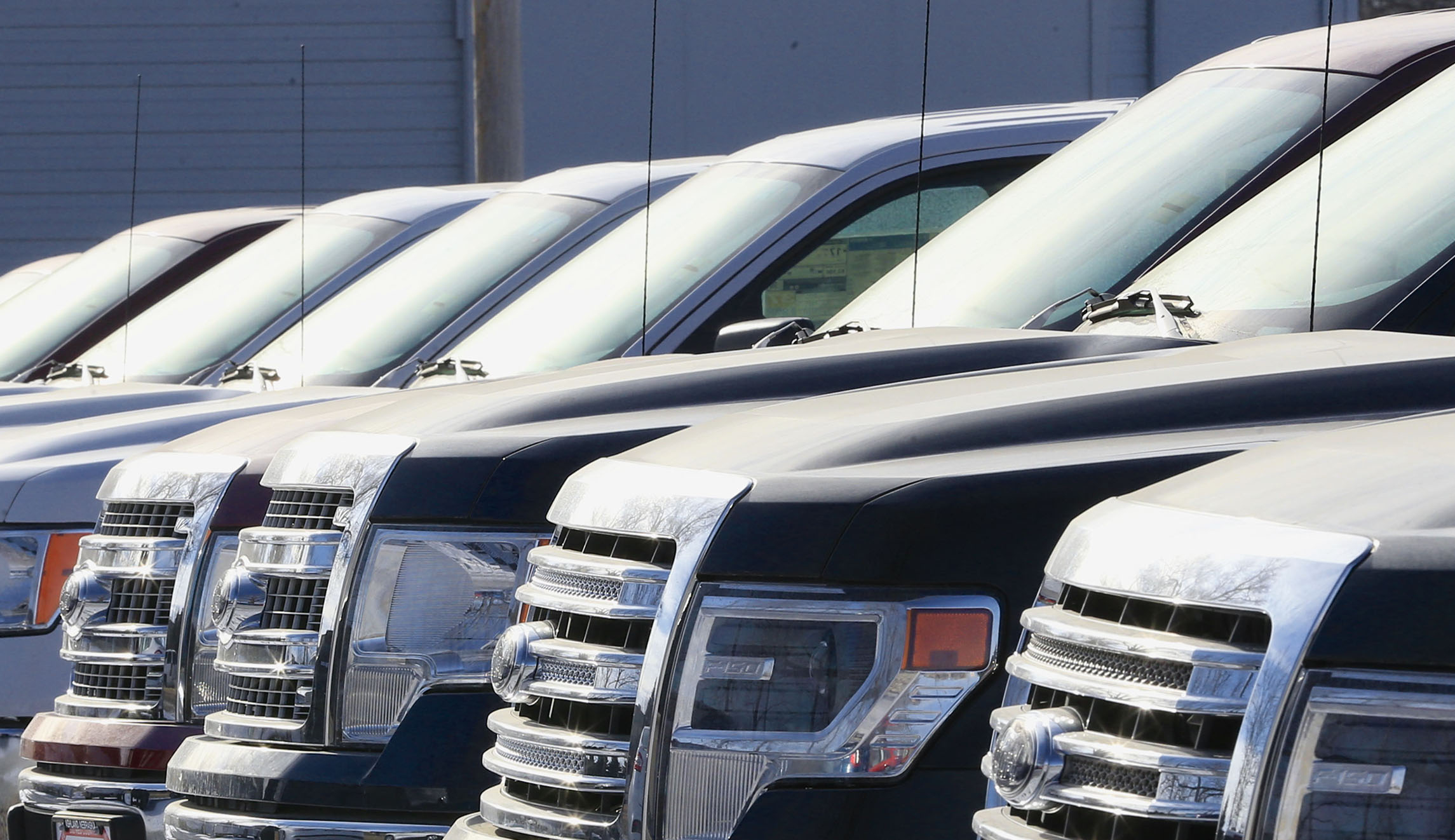 DC to raise fees on truck and SUV owners
