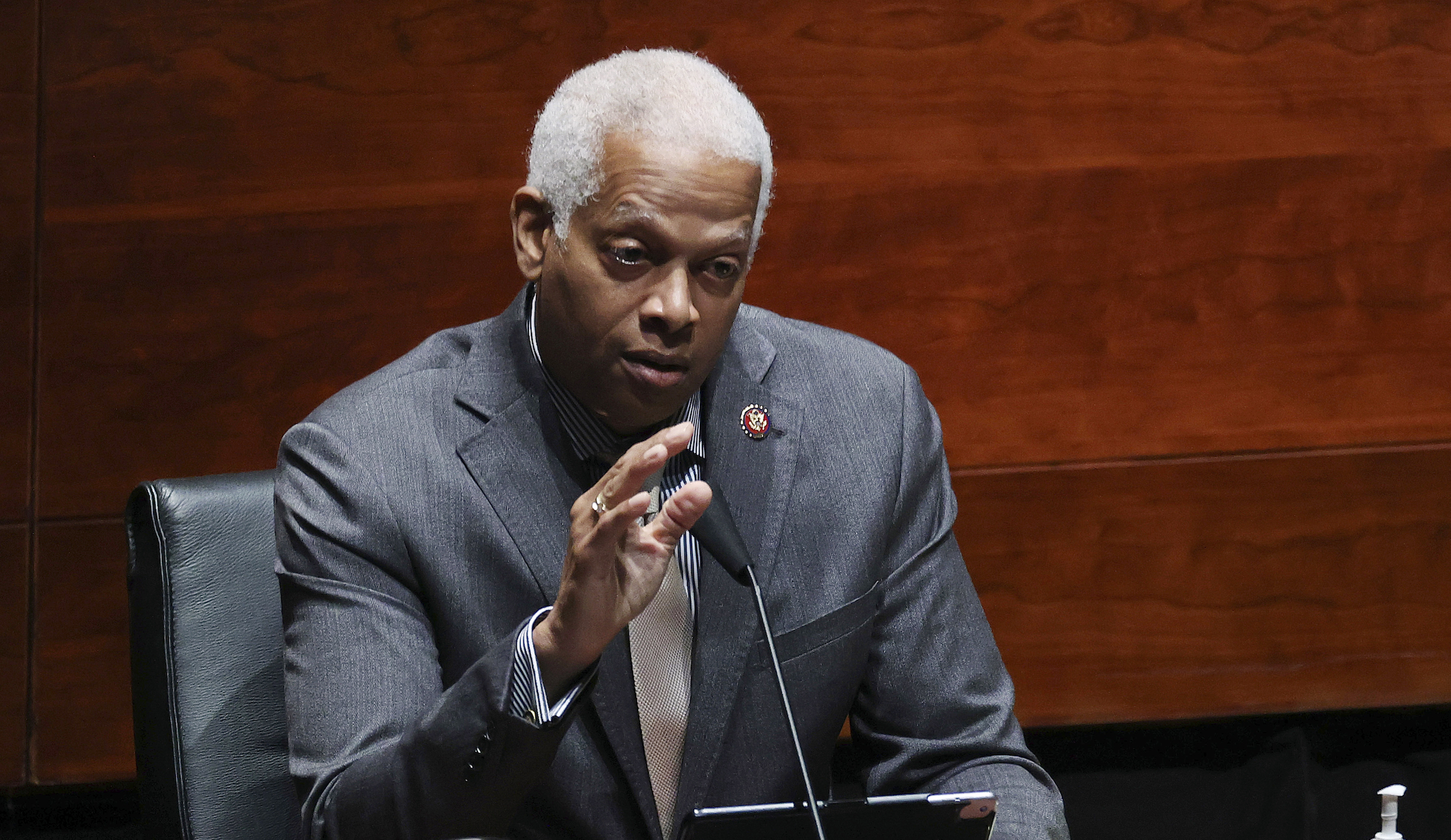 Democrat Hank Johnson claims that originalists read the Constitution based on race