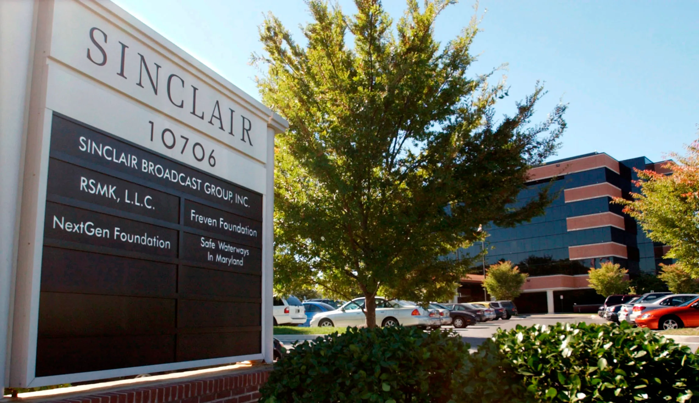 Sinclair Broadcast Group defends anti-fake news promo criticized as ‘Trumpian’