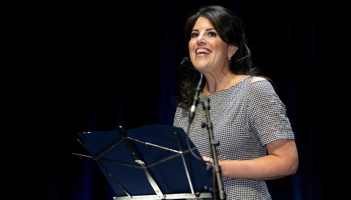monica lewinsky dress stained Desperately need help : r/VintageFashion