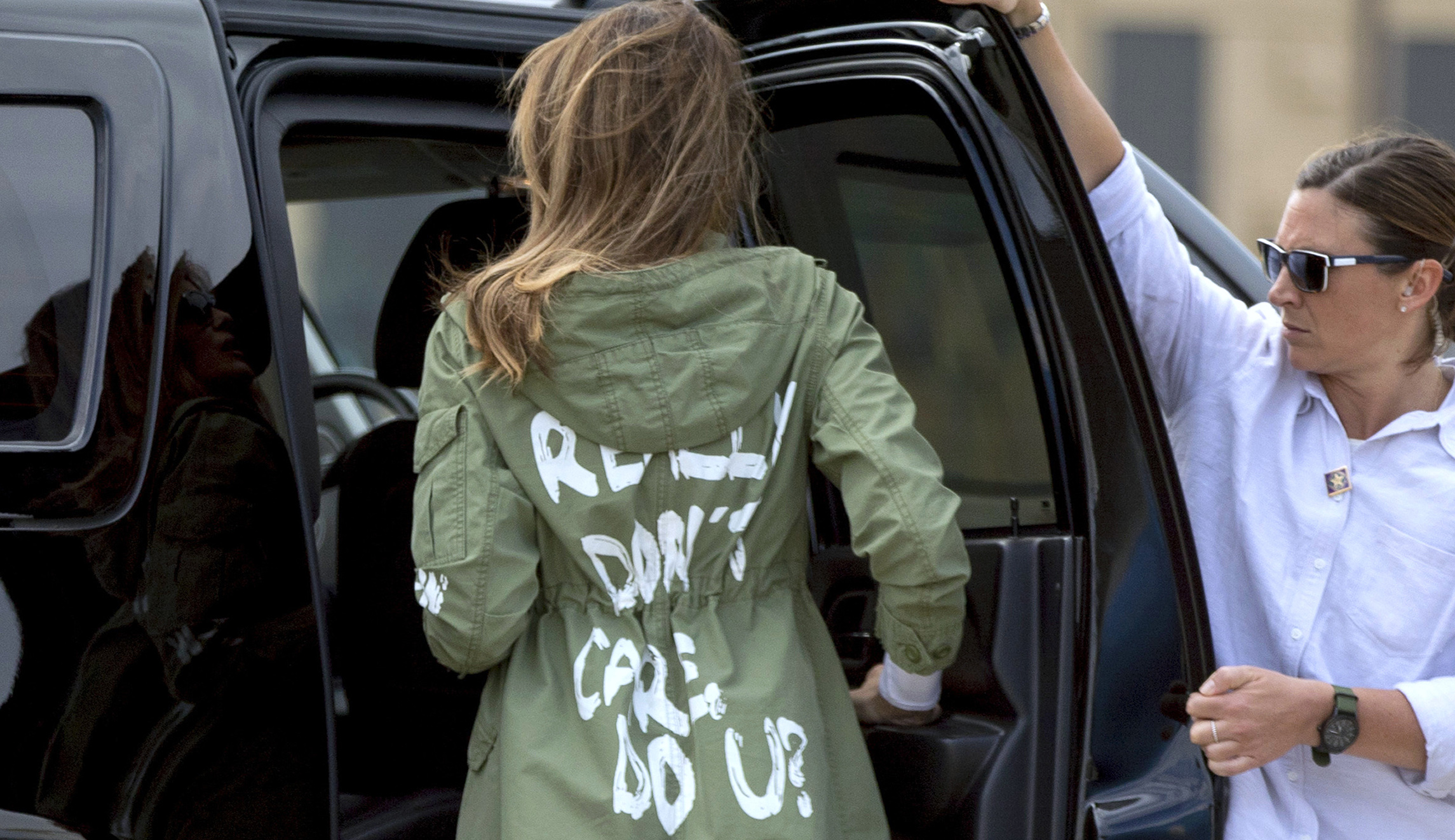 Clothing company recreates Melania Trump’s jacket, donates proceeds to migrant children