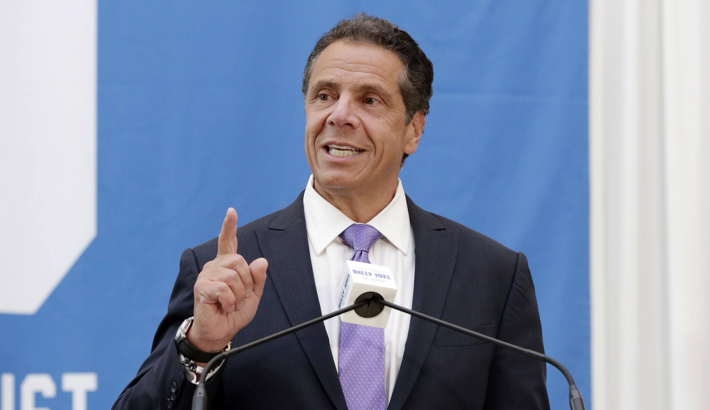 Gov. Andrew Cuomo pardons 7 illegal immigrants under threat of deportation