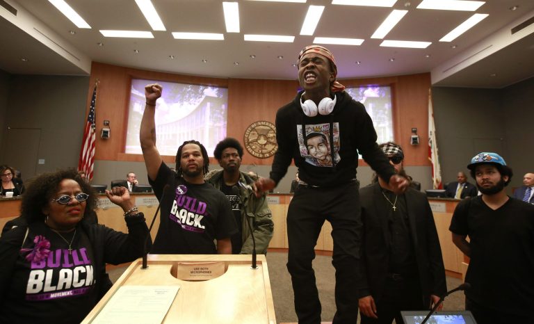 2 Sacramento cops who shot Stephon Clark won’t face charges