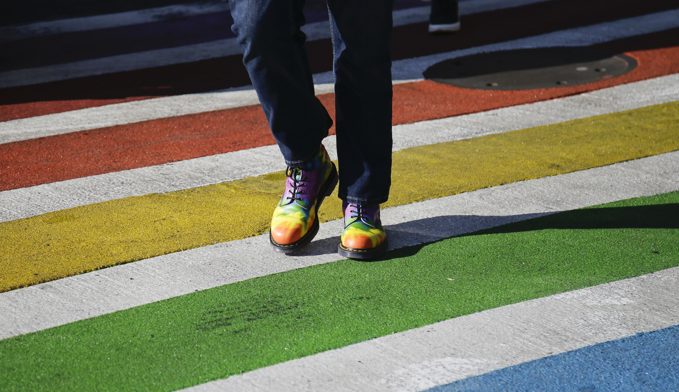 Florida man charged after alleged burnout over Pride street intersection