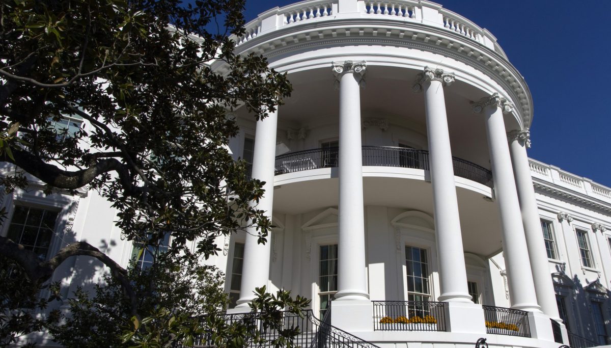 Never Trumper 'Anonymous' praised 'most productive' Trump team in exit email