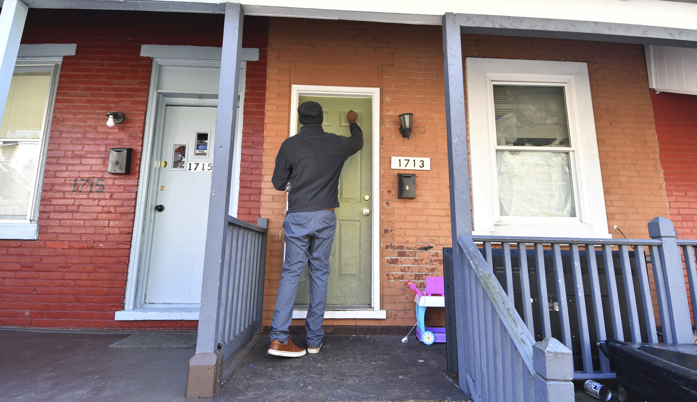 Virginia Republicans say Democrats losing ground game by ditching door-knocking effort