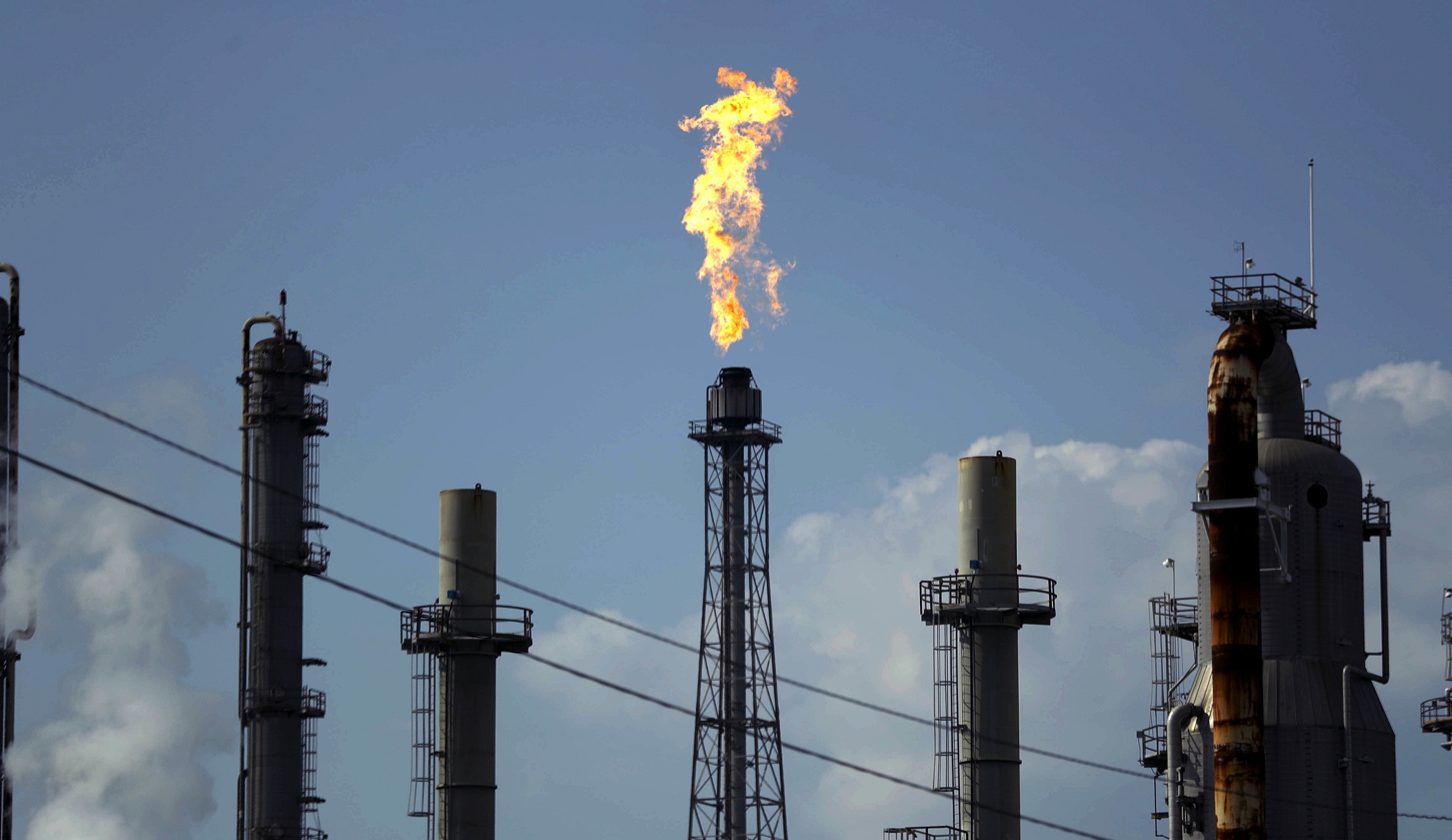 Oil, gold, and the coronavirus economy