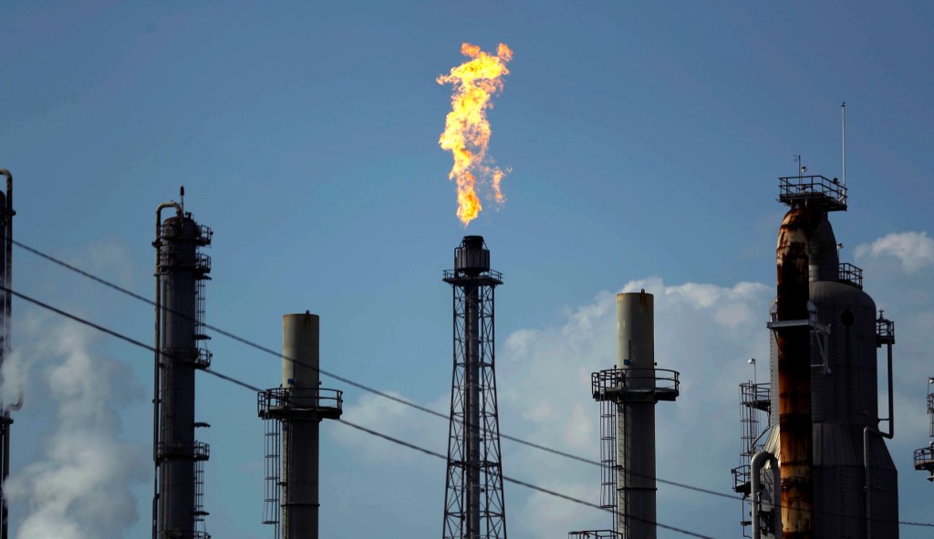 Oil, gold, and the coronavirus economy