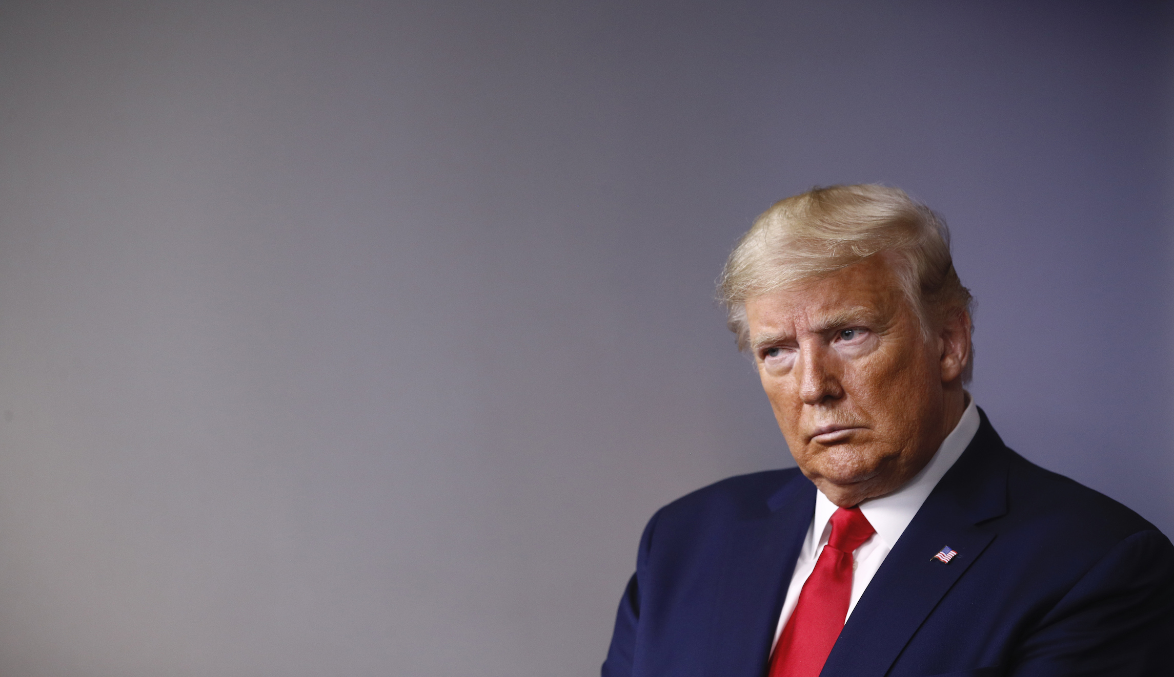 Trump to meet with oil industry CEOs amid price crash