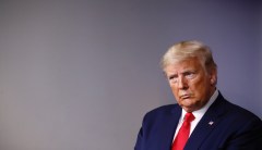 Trump to meet with oil industry CEOs amid price crash