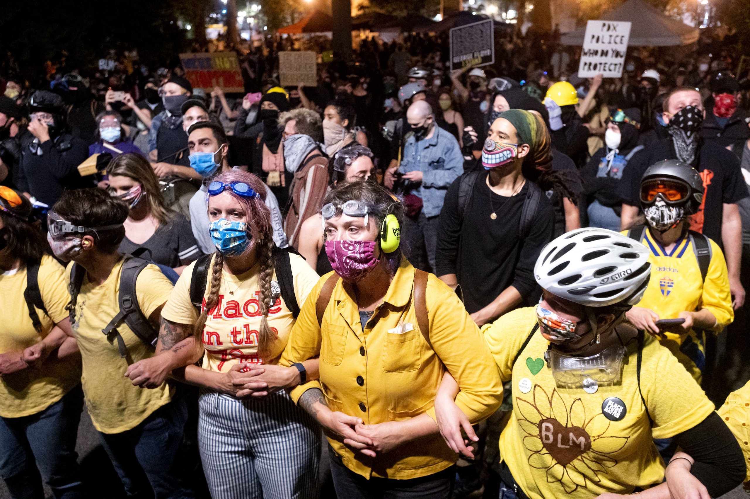 Portland officials should support efforts to quash violent protests