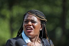 Cori Bush faces ethics complaint after using campaign funds to pay husband for security services