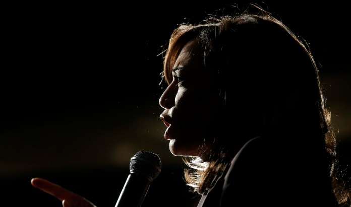 Kamala Harris and Barack Obama, often compared, to address 2020 Democratic convention back to back