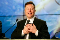 Elon Musk embraces Twitter official who censored Hunter Biden laptop stories