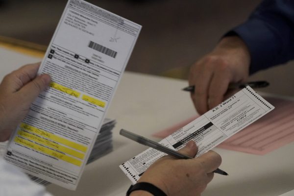 Lawyer for Trump campaign tied to fake electors plot