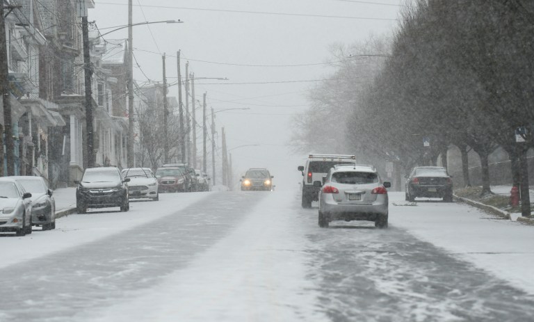 Winter storm Gail brings warning of heavy snow to Northeast