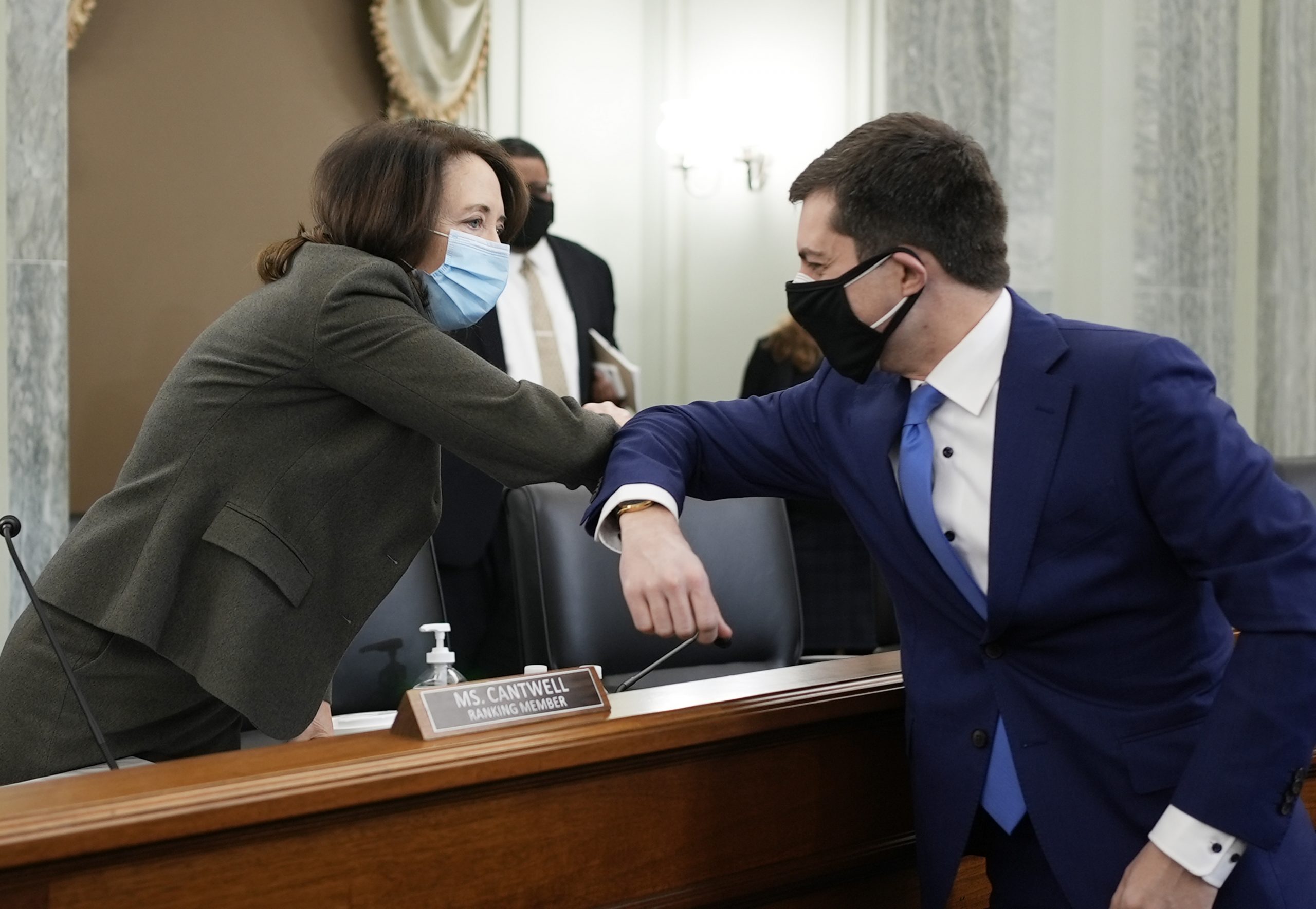 Biden chief of staff shares, then deletes, tweet calling for ‘Harris-Buttigieg 2028’ ticket