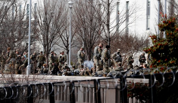 Thousands of National Guard troops to remain in DC for Trump impeachment trial