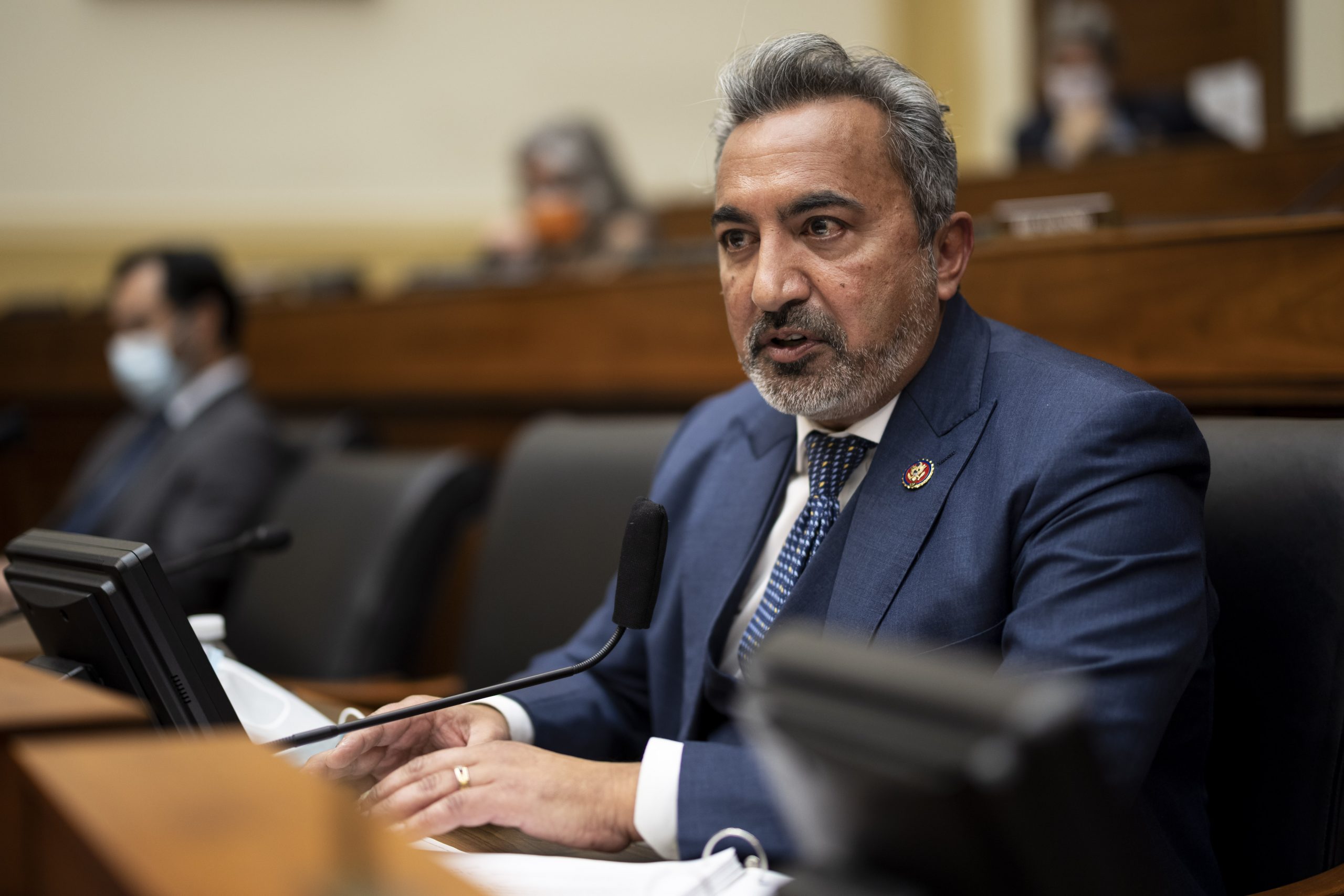 Representative bitten by fox introduces bill to lower cost of rabies shot