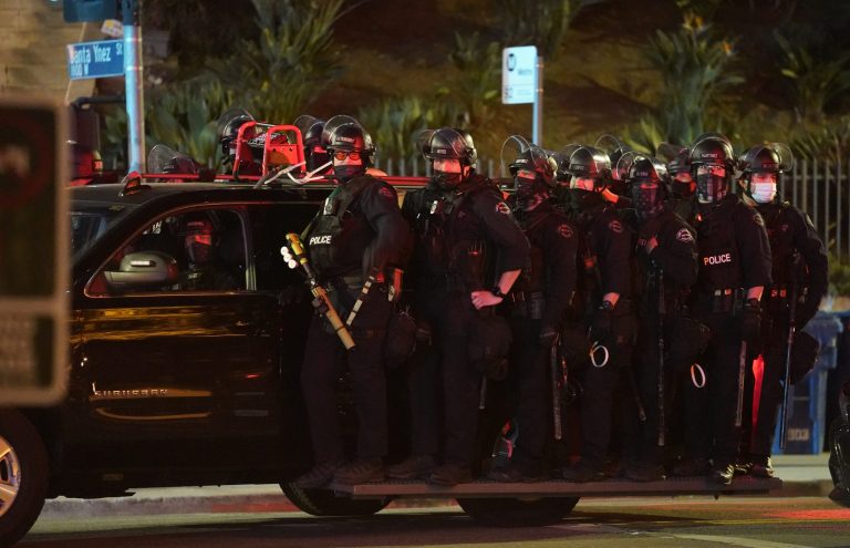 Police attacked with ‘high-intensity lights’ during second consecutive night of homeless encampment protest in Los Angeles