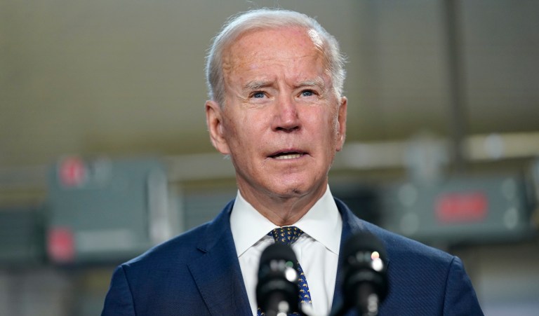 Biden says people earning less than $400,000 won’t pay taxes in new slip-up