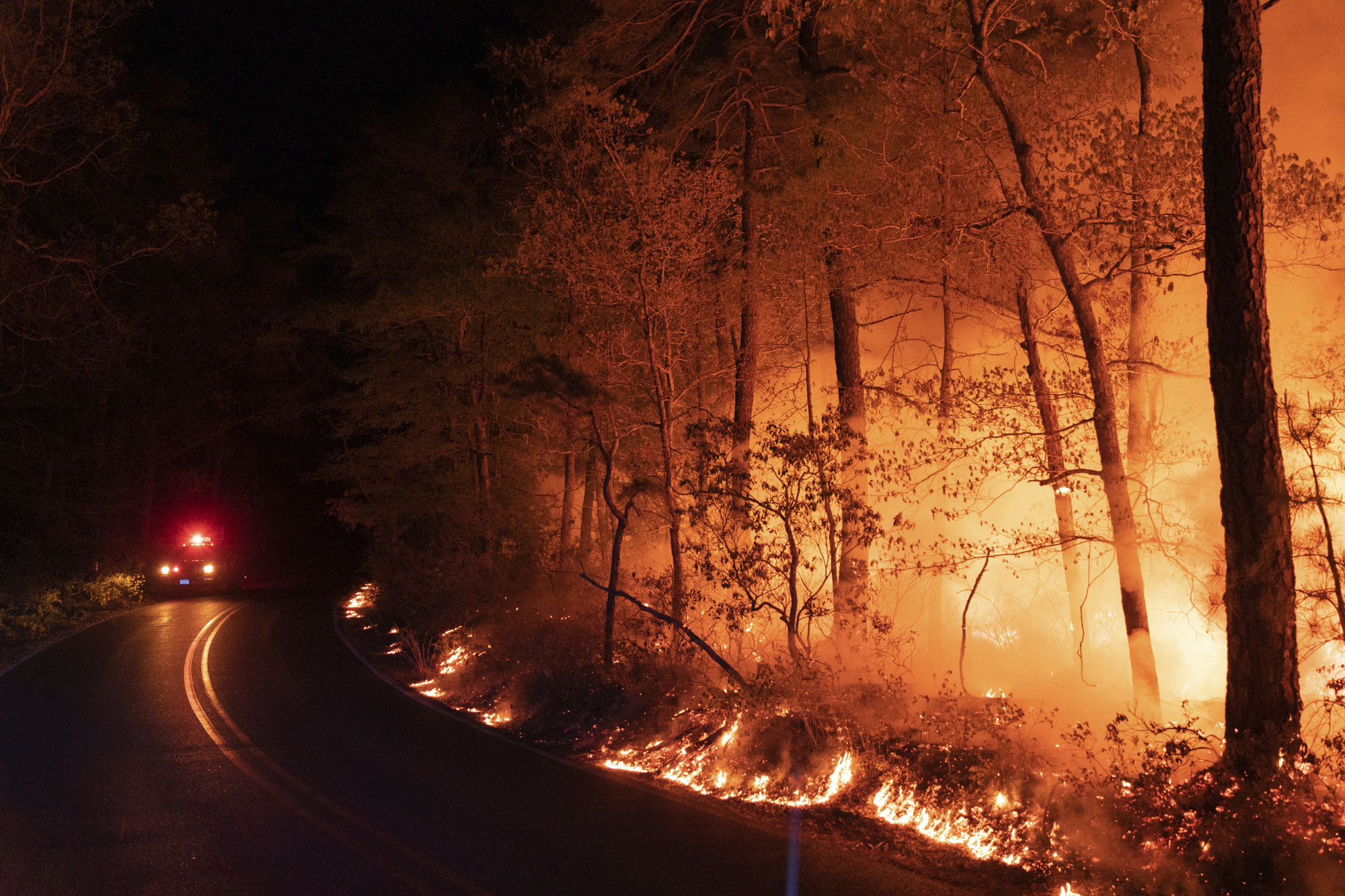 Officials estimate 900 acres burned in New Jersey wildfire