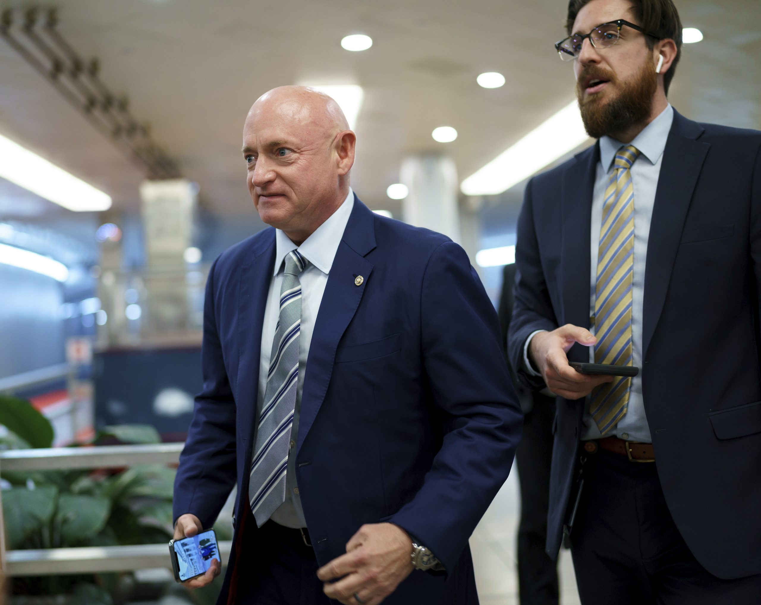 Mark Kelly defends Sinema against party’s censure vote opposing her