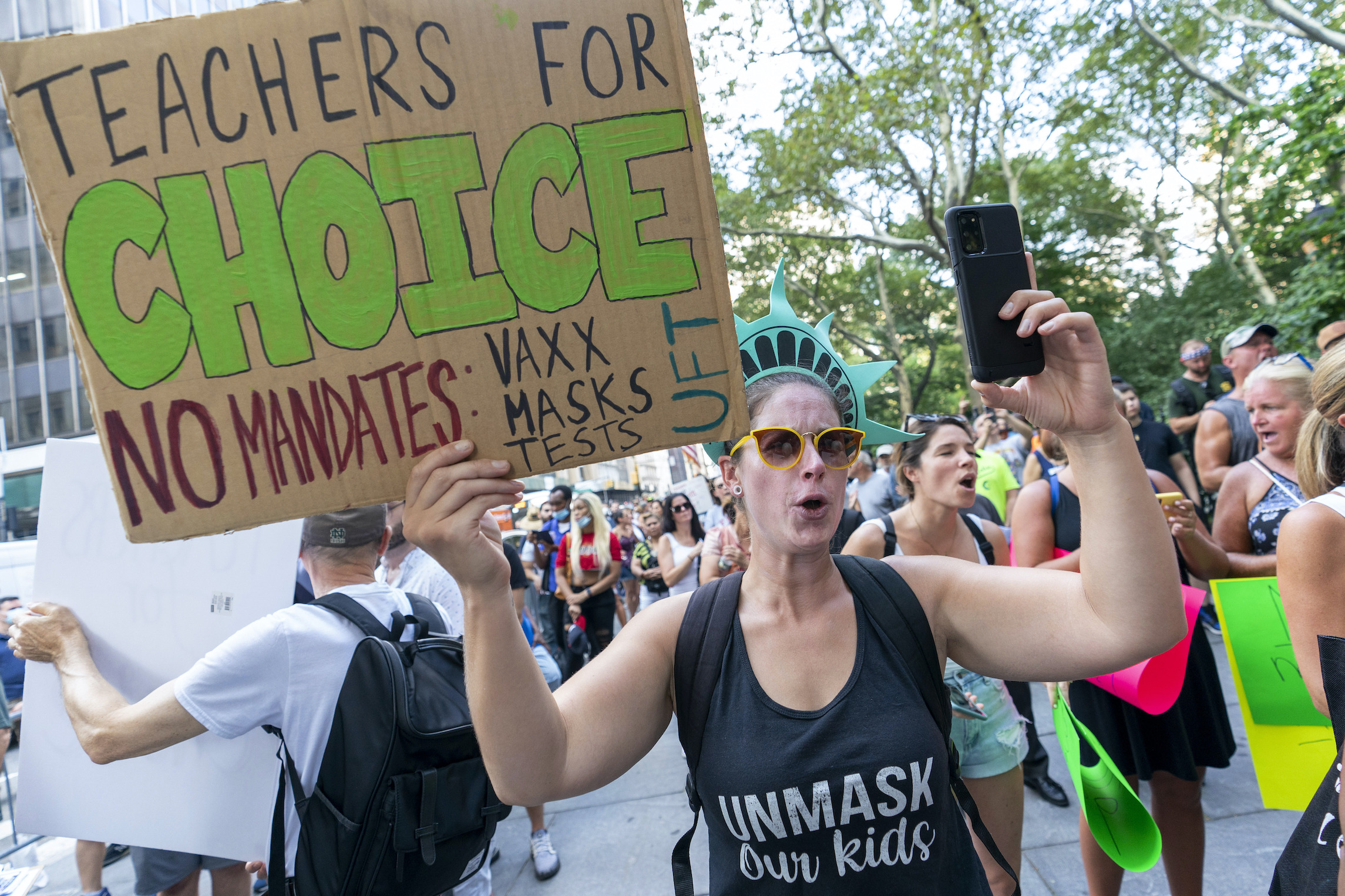 Teachers march through New York City to protest vaccine mandates