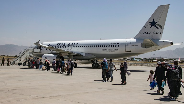 US handed out blank copies of visas in Afghanistan, setting terrorists up: Ex-FBI agent