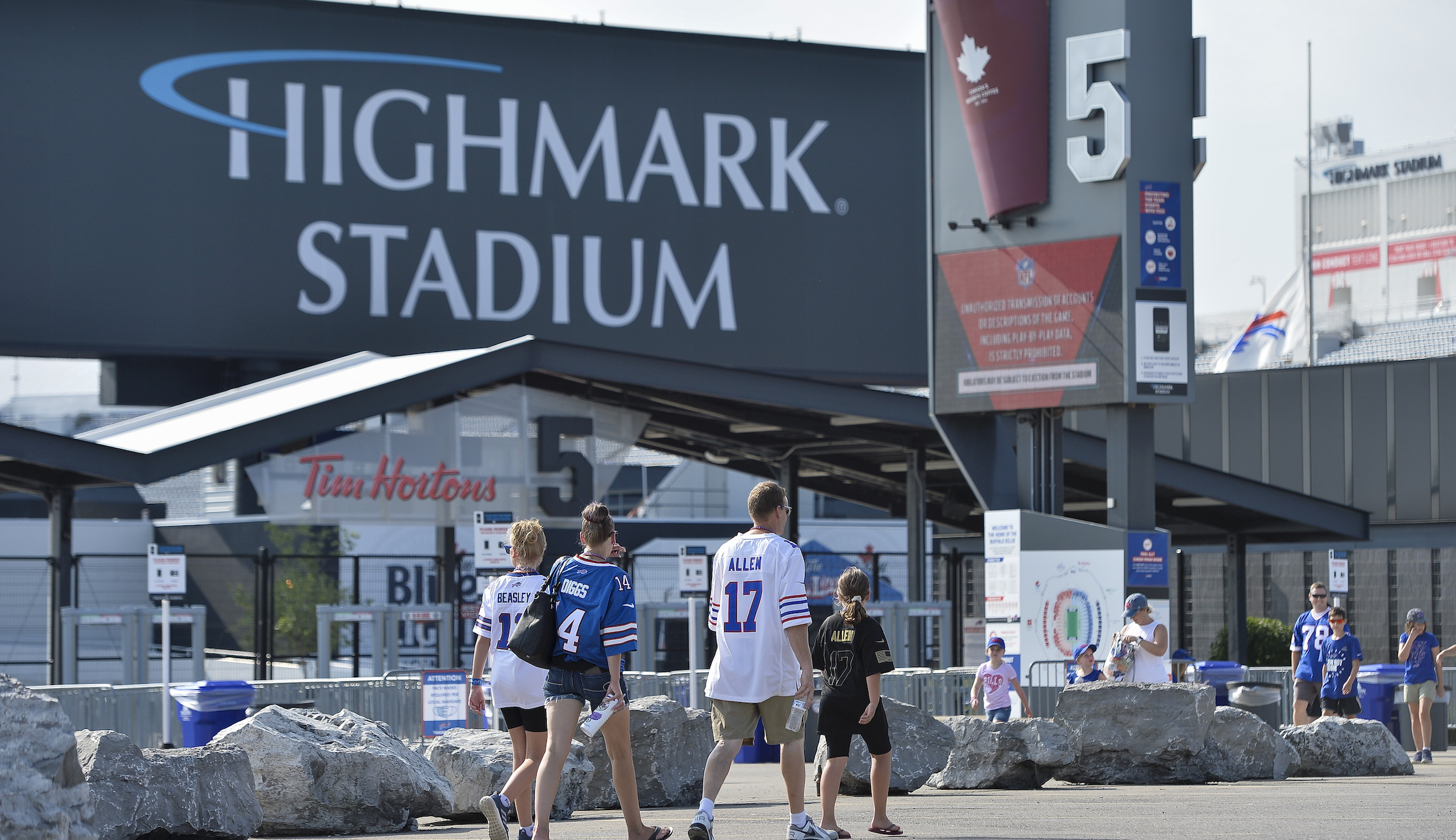 Let wealthy fans help pay for new sports stadiums
